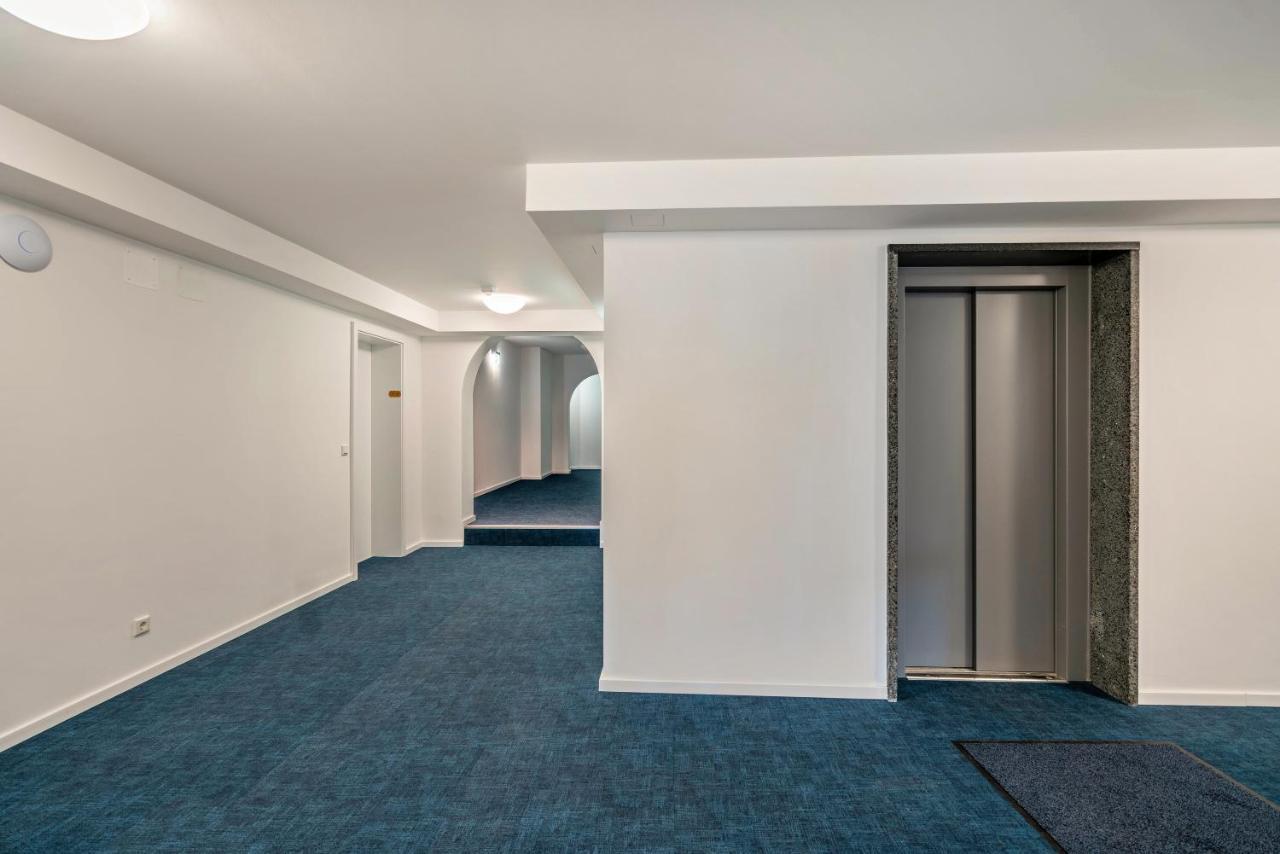Huber Living Basic 210 Appartement Germering Buitenkant foto